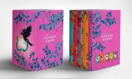 The Hunger Games Deluxe Collection (5 book set) (PB)